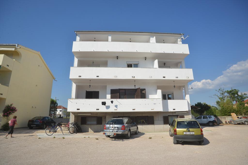 Apartments Citrus Turanj Exteriör bild